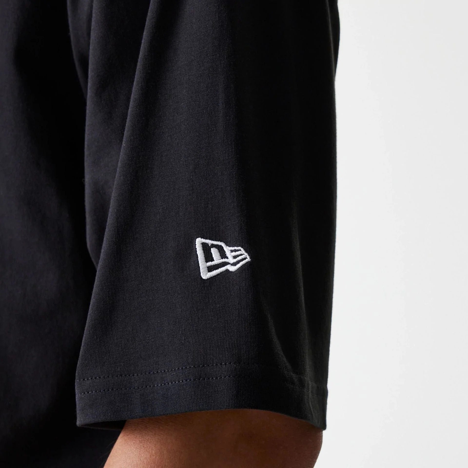 New Era - MLB LE MIDI - Oversize Tee - New York Yankees - Black - Headz Up 