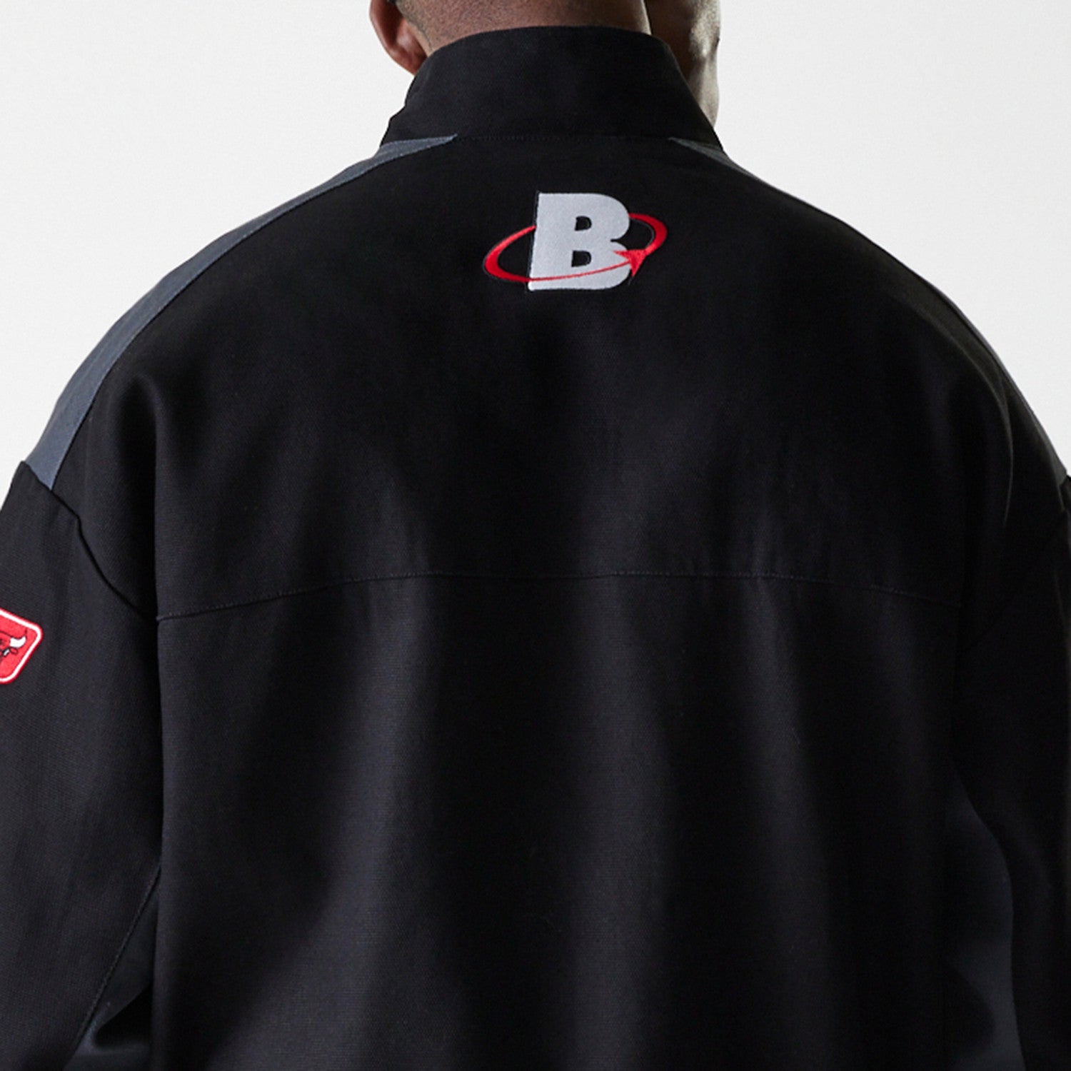 New Era - NBA MOTORSPORT Jacket - Chicago Bulls - Black - Headz Up 