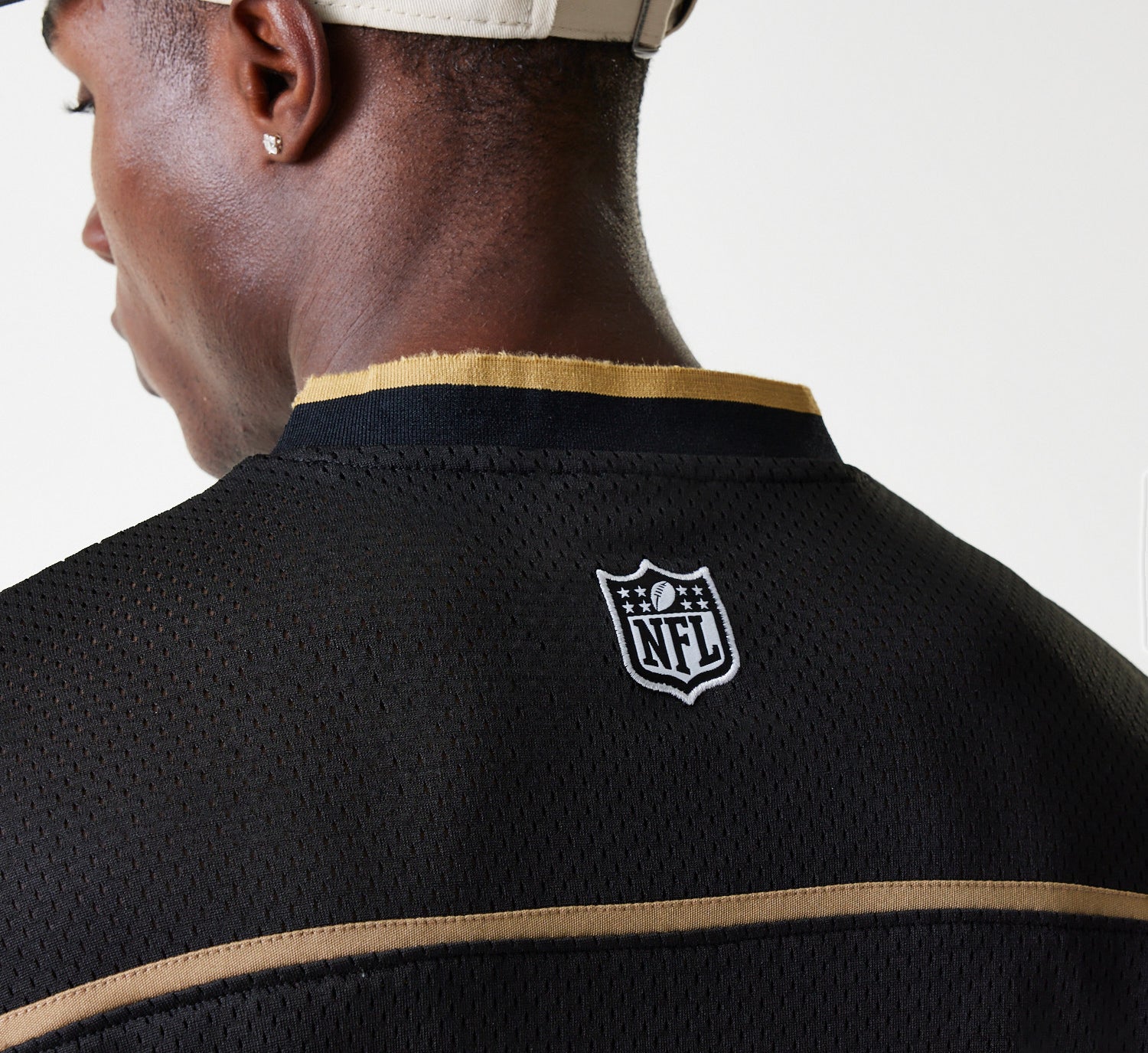 New Era - NFL GRPHC JERSEY Tee - San Francisco 49ers - Black - Headz Up 