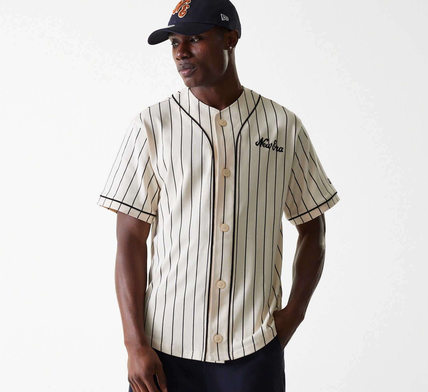 New Era - NE PINSTRIPE JERSEY TEE - Light Beige - Headz Up 