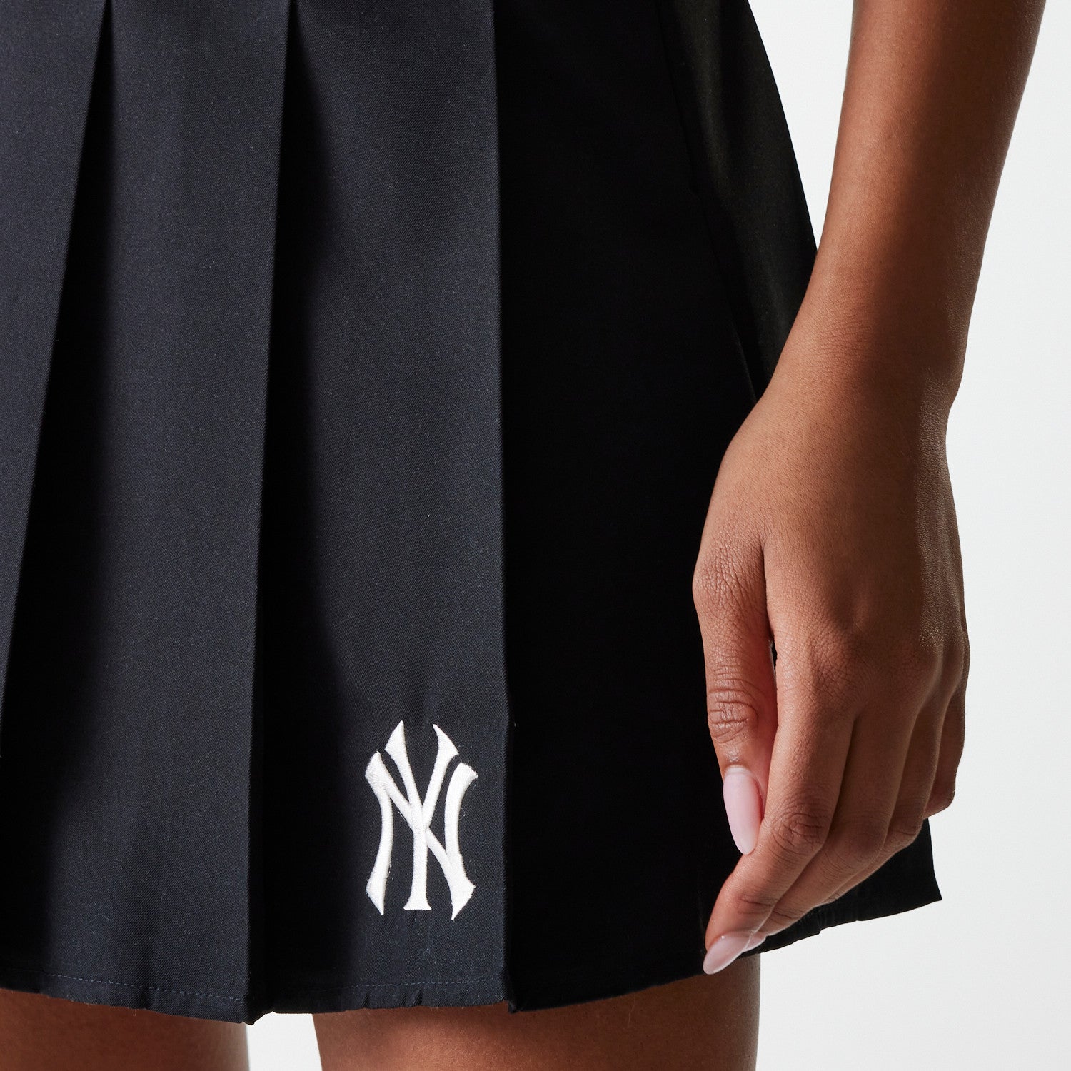 New Era - WMNS MLB TENNIS SKIRT - New York Yankees - Black - Headz Up 