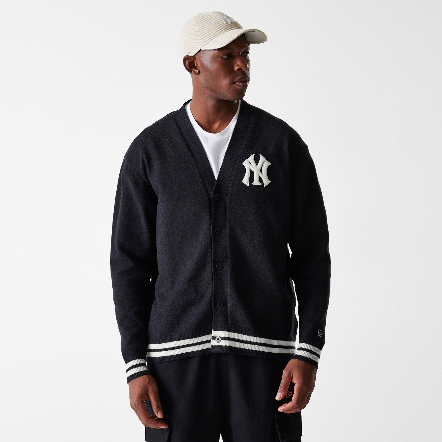 New Era - MLB KNIT CARDIGAN - New York Yankees - Black - Headz Up 