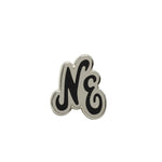 New Era - NE SCRIPT Pin - Silver - Headz Up 