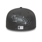 New Era - 59FIFTY PC Fitted Cap - PLANET ICON - New York Yankees - Dark Grey - Headz Up 