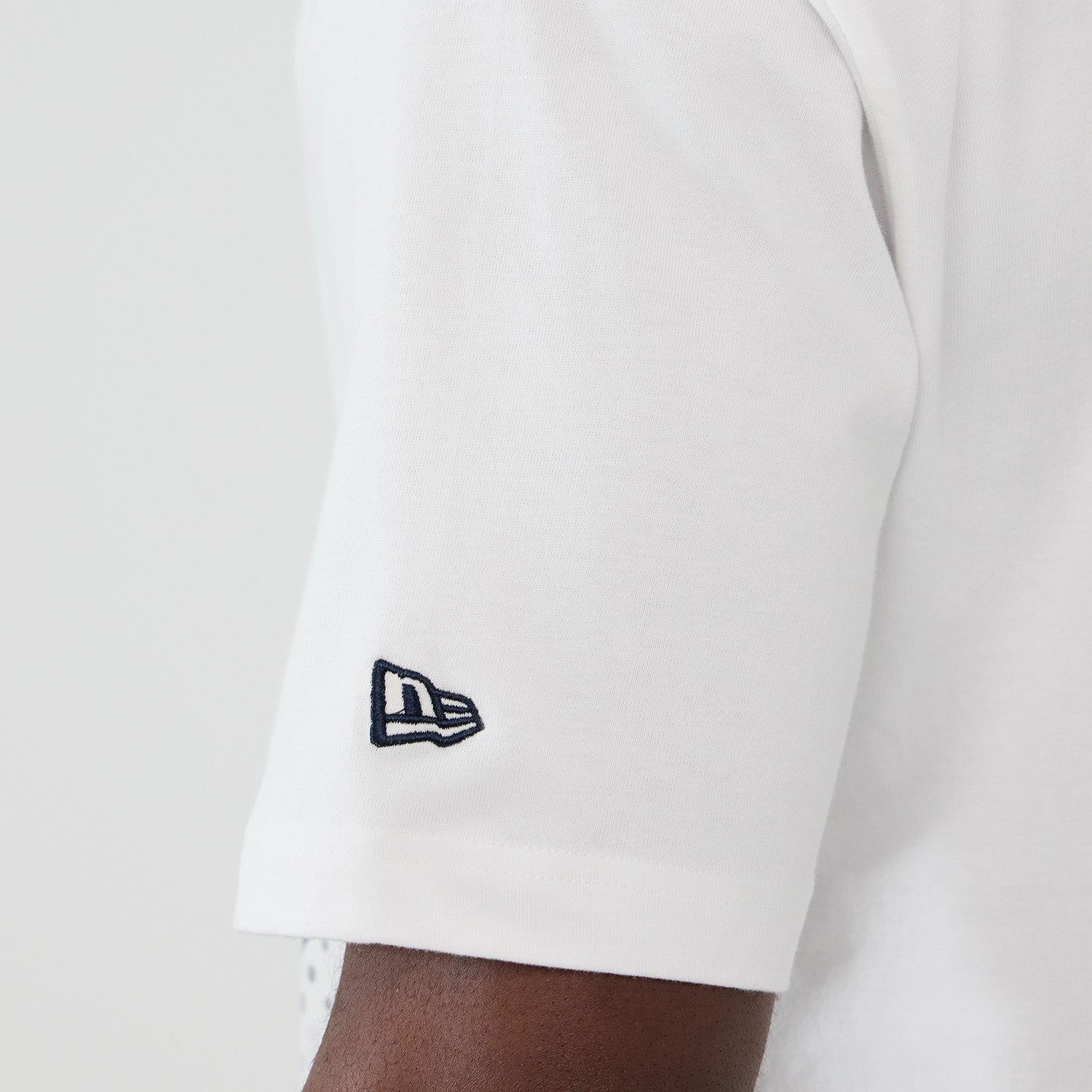 New Era - MLB Lifestyle Graphic Tee - New York Yankees - White - Headz Up 