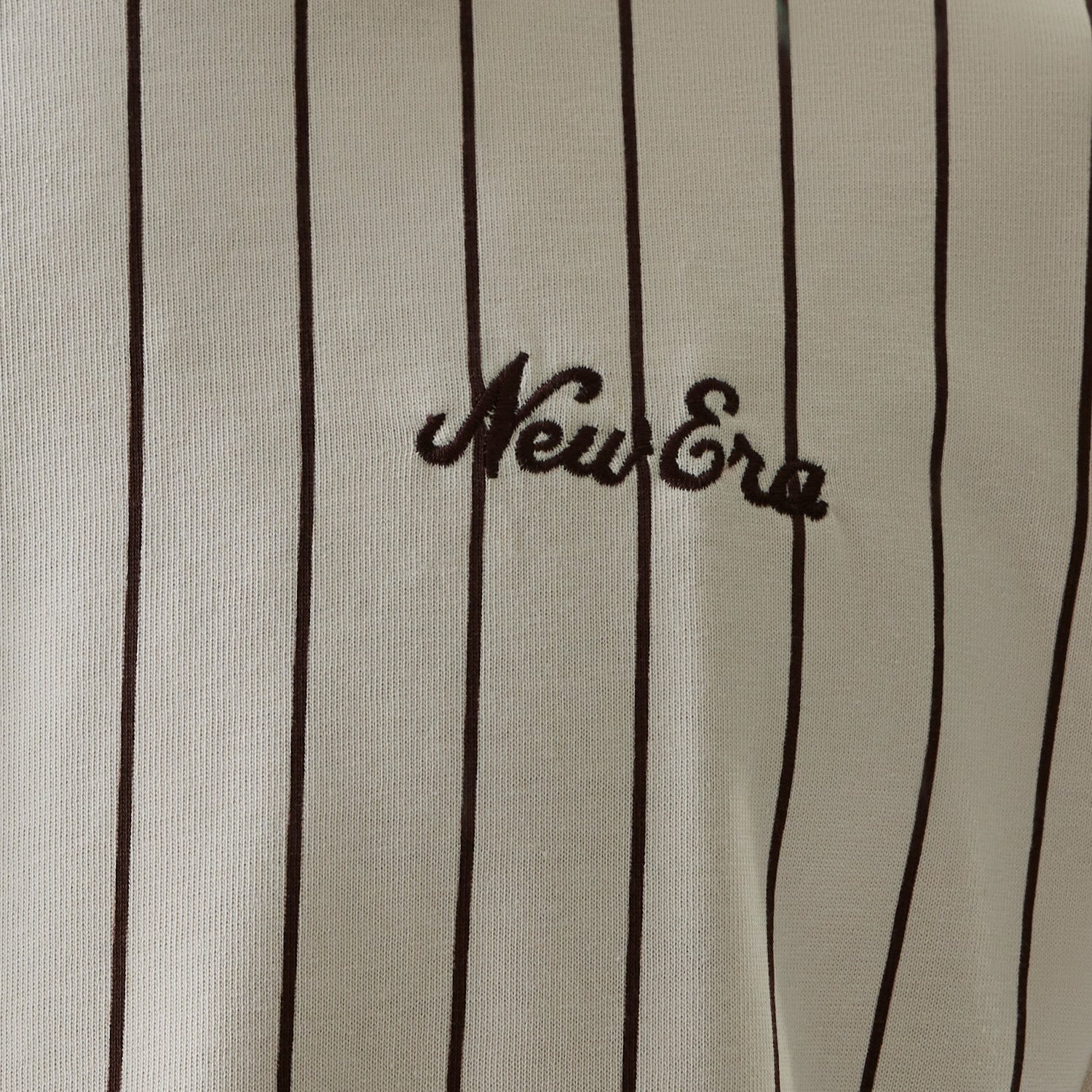 New Era - NE PINSTRIPE TEE - Light Beige - Headz Up 