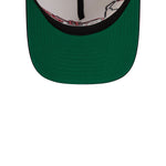 New Era 9FIFTY A-Frame snapback hættetrøje med Boston Red Sox logo i chrome og navy farver, afslappet sports cap.