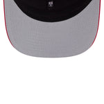 Rød New Era 9SEVENTY Stretch Mesh snapback cap med Chicago Blackhawks logo, stilfuld og komfortabel hovedbeklædning