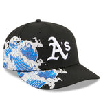 Sort New Era 59FIFTY Fitted Cap med Oakland Athletics logo og VISSURF-design, vises med flat visir og justerbar pasform
