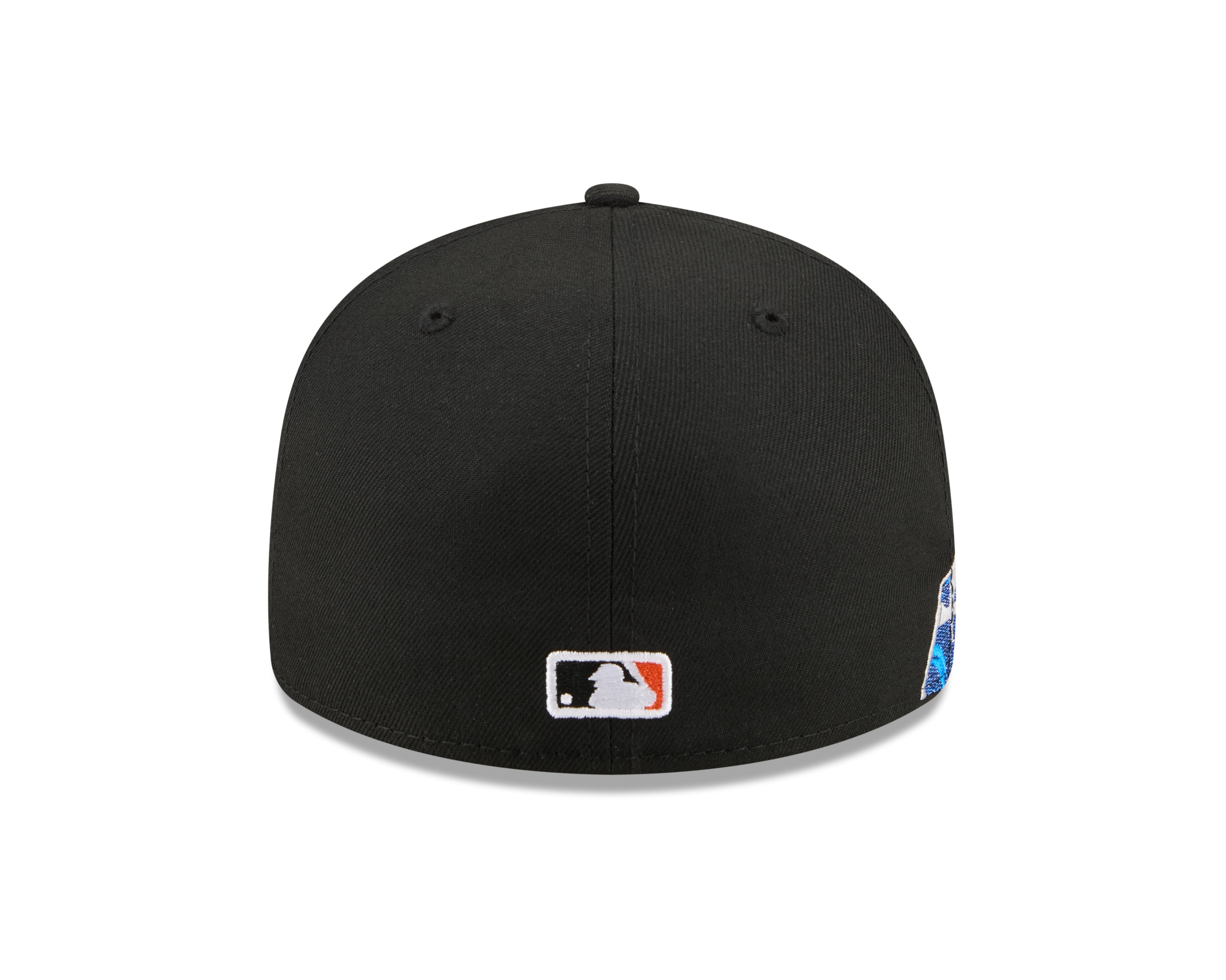 Sort New Era 59FIFTY Fitted Cap med San Francisco Giants logo, visning af front og flat kasket.