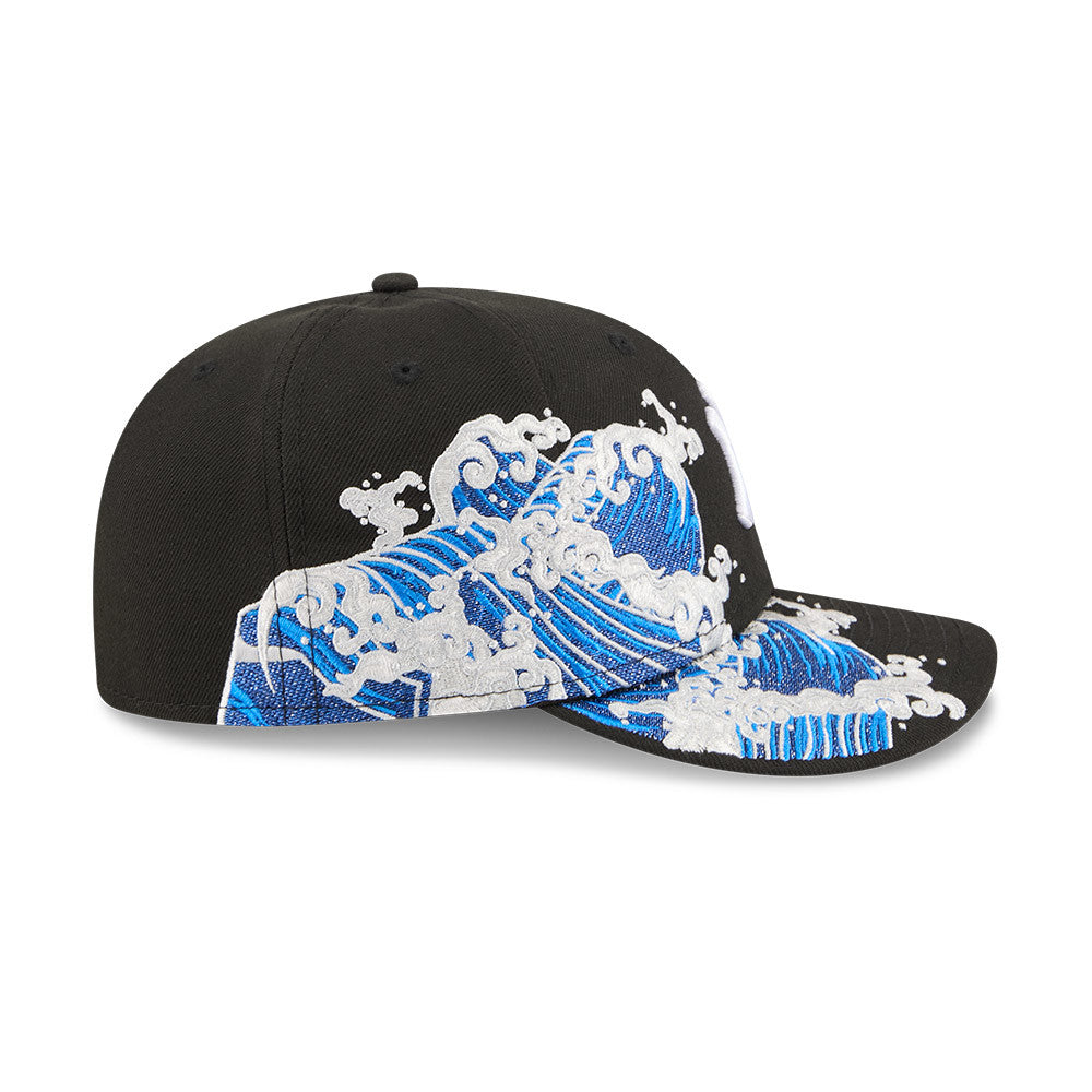Sort New Era 59FIFTY fitted cap med Yankees logo, klassisk design og komfortabel pasform.