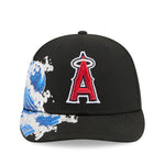 Sort New Era 59FIFTY fitted baseballkasket med Anaheim Angels logo og VISSURF-design, vist på billedet.