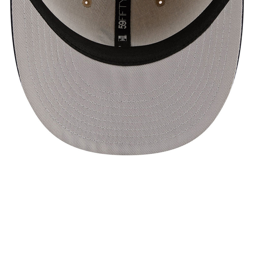 New Era 59FIFTY fitted cap med Atlanta Braves logo i twine design, XTN model, vist fra front med flat skygge og justerbar pasform