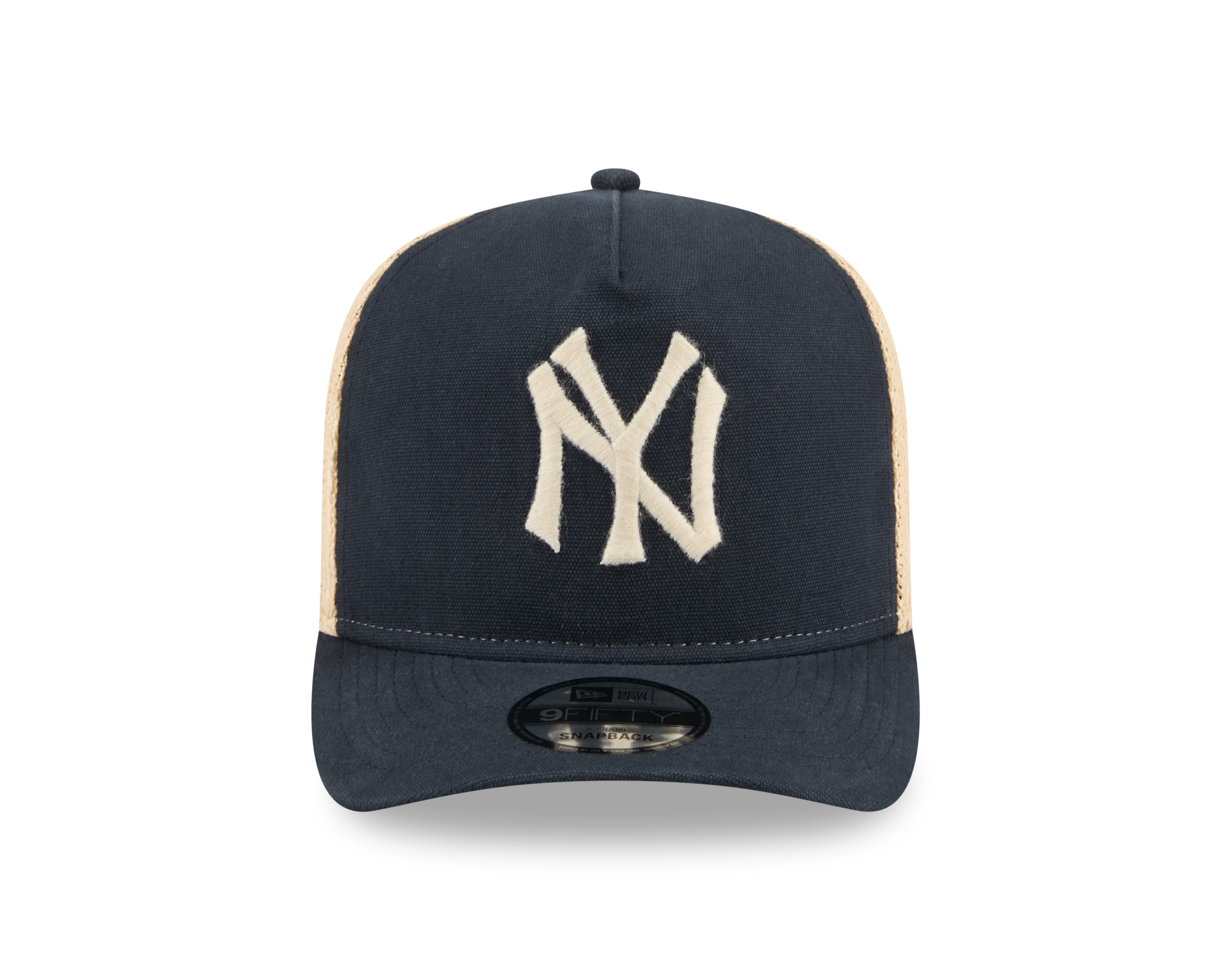 New Era New York Yankees 9FIFTY A-Frame cap i grynet stof med justerbar rem, sort og hvid design.