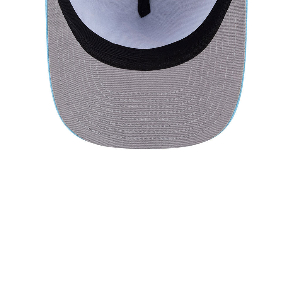 New Era Atlanta Braves 9FIFTY A-Frame snapback cap i pastelblå med MLB Deep Water design, justeret til fans og samlere.