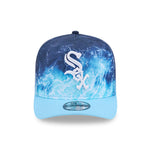 New Era Chicago White Sox 9FIFTY A-Frame snapback kasket i pastelblå med MLB Deep Water design, vises i billedet.