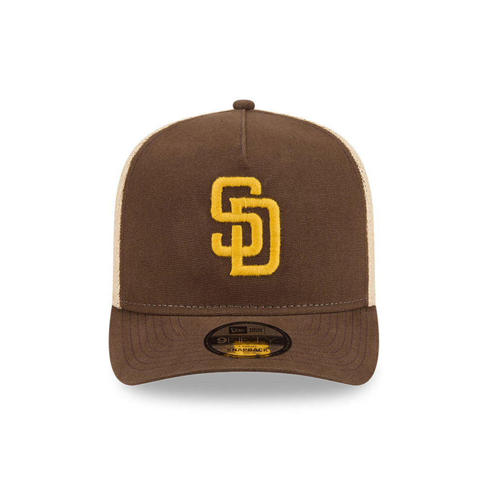 New Era San Diego Padres 9FIFTY A-Frame cap i grynet tekstur med flat skygge og justerbart nakke.