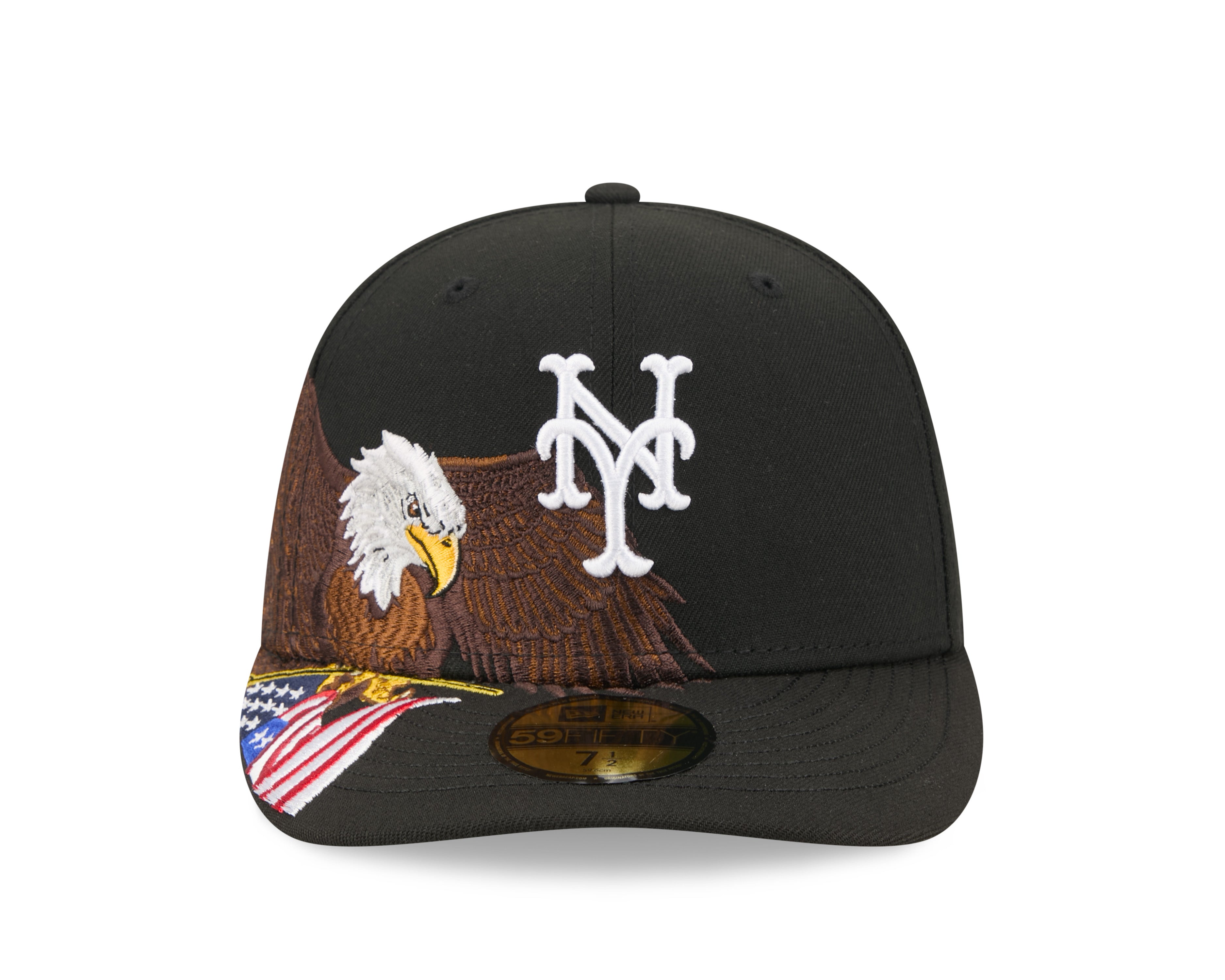 Sort New Era 59FIFTY fitted cap med NY Mets logo og eagle-design, perfekt til baseballfans.