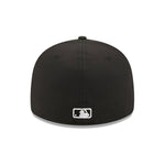 Sort New Era 59FIFTY fitted baseballkasket med Yankees logo og ørn design, perfekt til sportsfans.