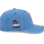 New Era 59FIFTY fitted New York Knicks cap i blå med Hardwood Classic design, vises fra højre side.