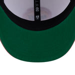 New Era 59FIFTY Houston Rockets cap i hvid og rød med flat top og logo, træningsstil, til basketballfans