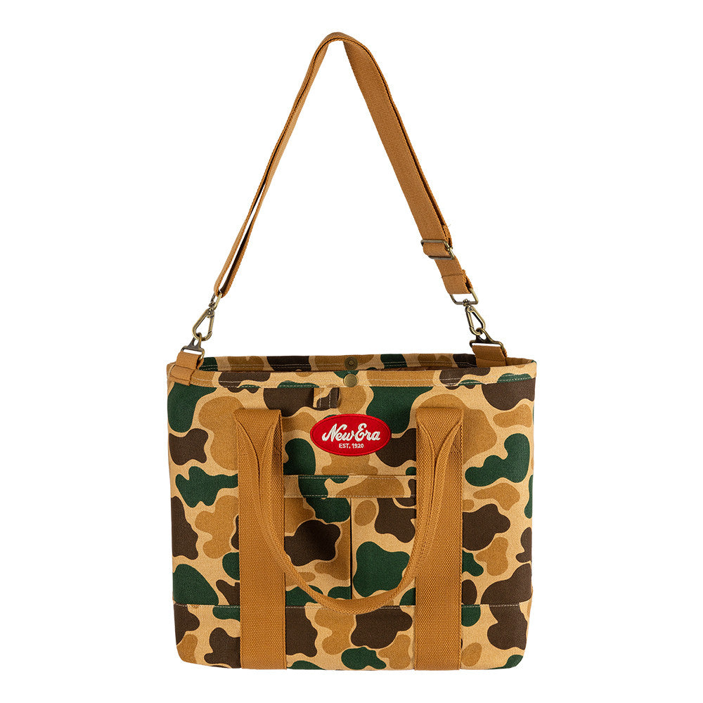 Beige New Era NE CAMO tote taske med camouflageprint og håndtag, rummelig og stilfuld til daglig brug