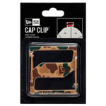 New Era cap clip i camouflage design, tilbehør til caps, praktisk og stilfuldt tilbehør fra New Era