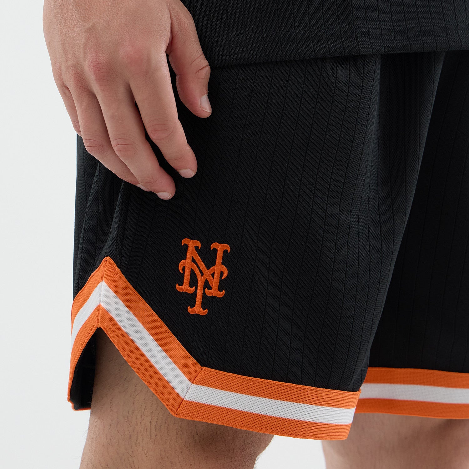 New Era - New York Mets - MLB ARCH OS Shorts - Black - Headz Up 