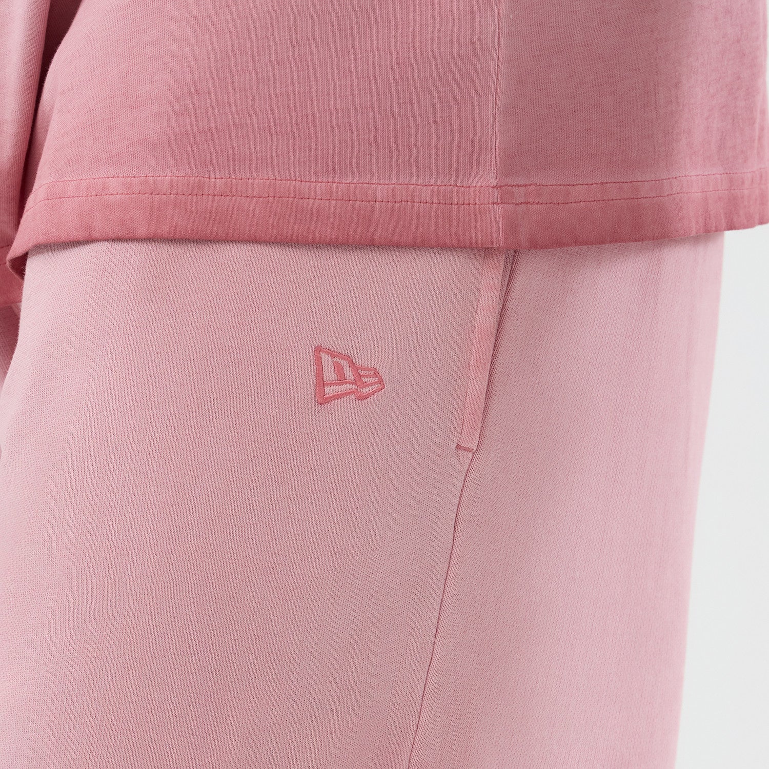 New Era - New York Yankees - MLB WASHED Logo Shorts - Pink - Headz Up 