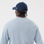 Blå New Era MLB Waffle Box T-shirt med Los Angeles Dodgers-logo og sportligt design.