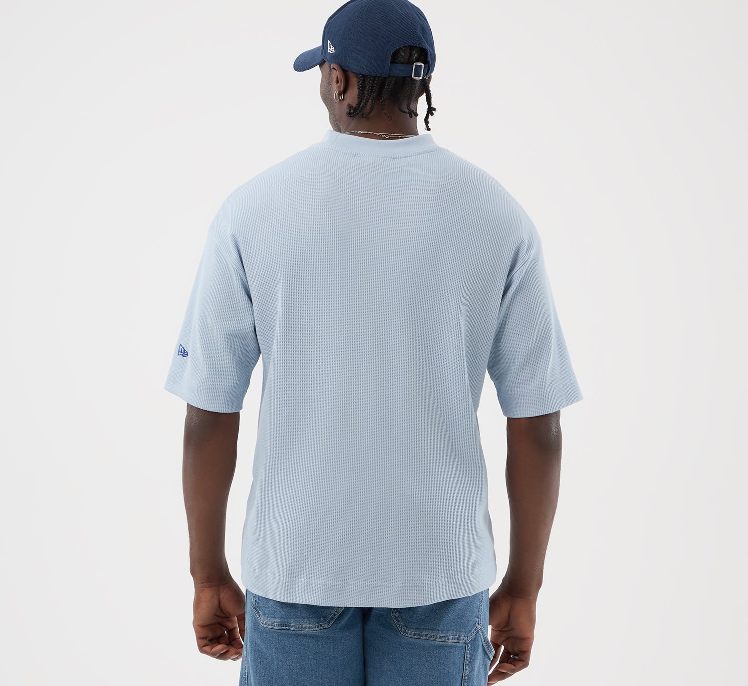 Blå New Era MLB Waffle Box T-shirt med Los Angeles Dodgers logo foran, komfortabelt bomuldsmateriale, afslappet sportstil.