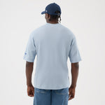 Blå New Era MLB Waffle Box T-shirt med Los Angeles Dodgers logo foran, komfortabelt bomuldsmateriale, afslappet sportstil.
