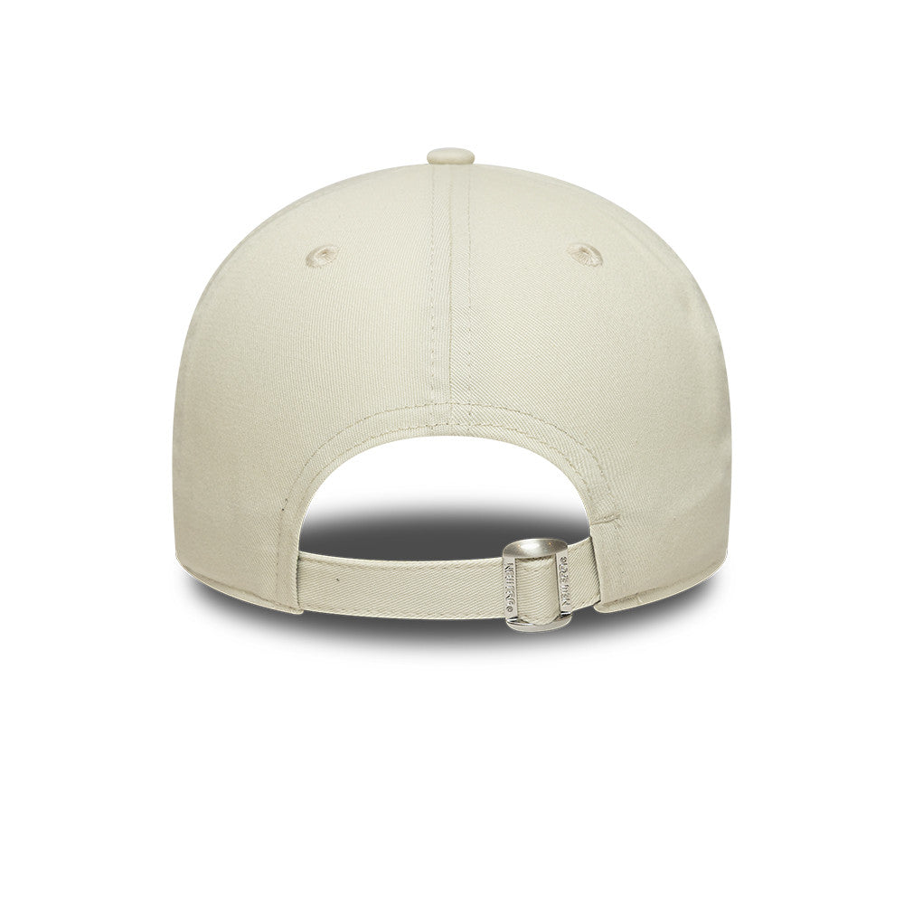New Era New York Yankees 9FORTY kasket med Chrome og Navy farver, med WS Patches på fronten, afslappet sportsstil