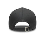New Era 9FORTY Detroit Tigers caps i kulfarvet design med holdets logo og outline, afslappet sportstil.
