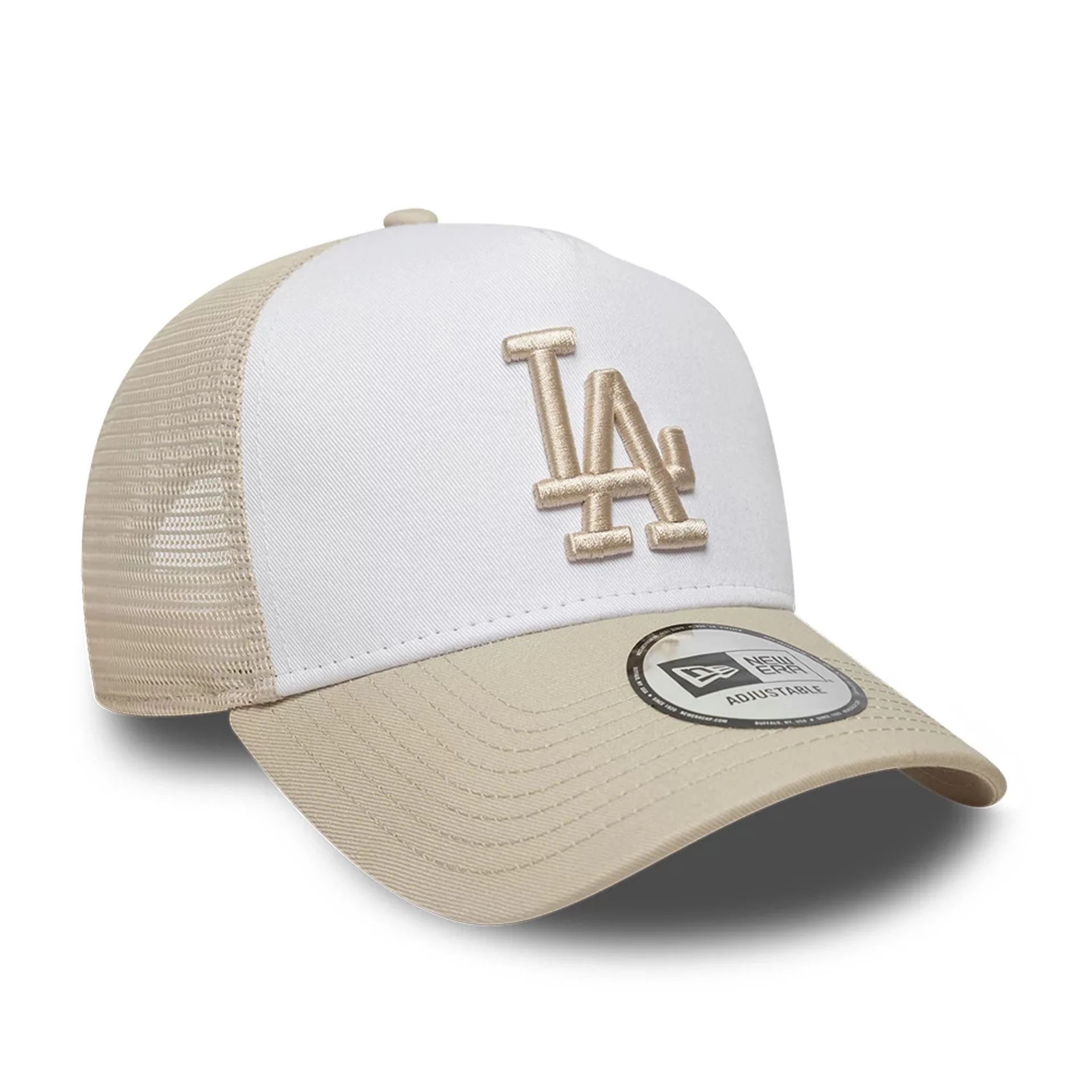 New Era Lakers trucker cap i sten og hvid farve med mesh baggrund, sporty og komfortabel hovedbeklædning
