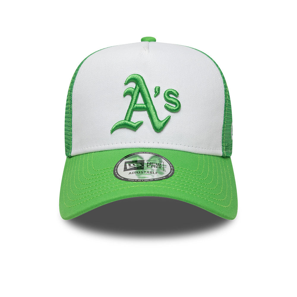 Let trøje New Era League Essential trucker cap til Oakland Athletics i lysegrøn med meshbag.