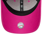 Pink New Era 9FORTY New York Yankees cap med team outline design på fronten.