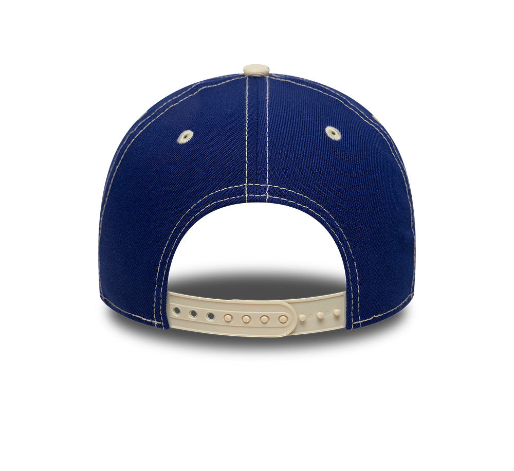 New Era 9FORTY E-Frame Los Angeles Dodgers cap i blå og krom, med byikon logo og justerbar rem.