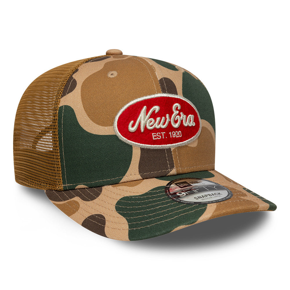 New Era 9FIFTY trucker cap i duck camouflage med netbag og justerbar rem, afslappet cap til hverdag og udendørs brug.