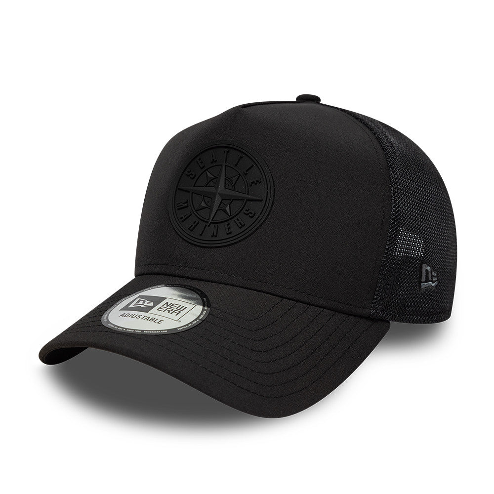 Sort New Era MLB sporttrucker-kasket med Seattle Mariners logo og netryg, sporty og komfortabel cap.