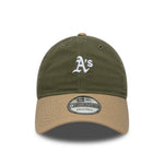 New Era Oakland Athletics 9TWENTY mini cap i oliven og beige med kontrastdetaljer, afslappet sportstil.