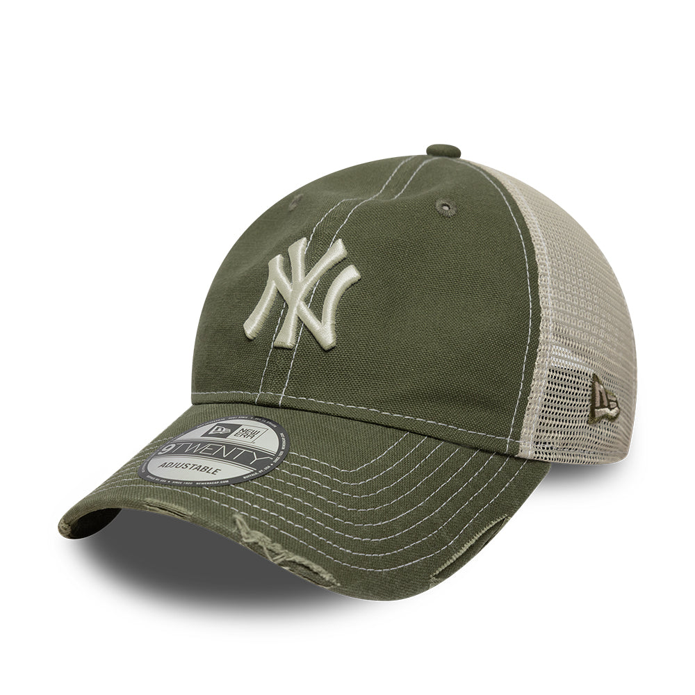 New Era New York Yankees canvas 9TWENTY trucker cap i olivengrøn med mesh baggrund og logo.