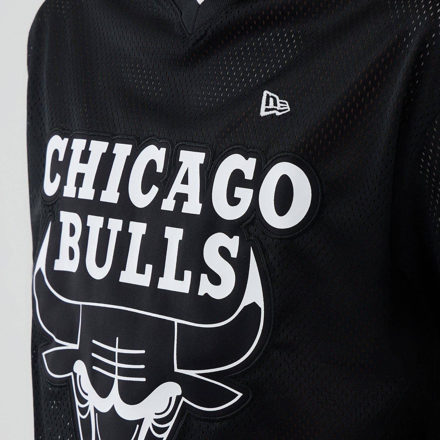 New Era - NFL Oversize Mesh Tee - Chicago Bulls - Headz Up 