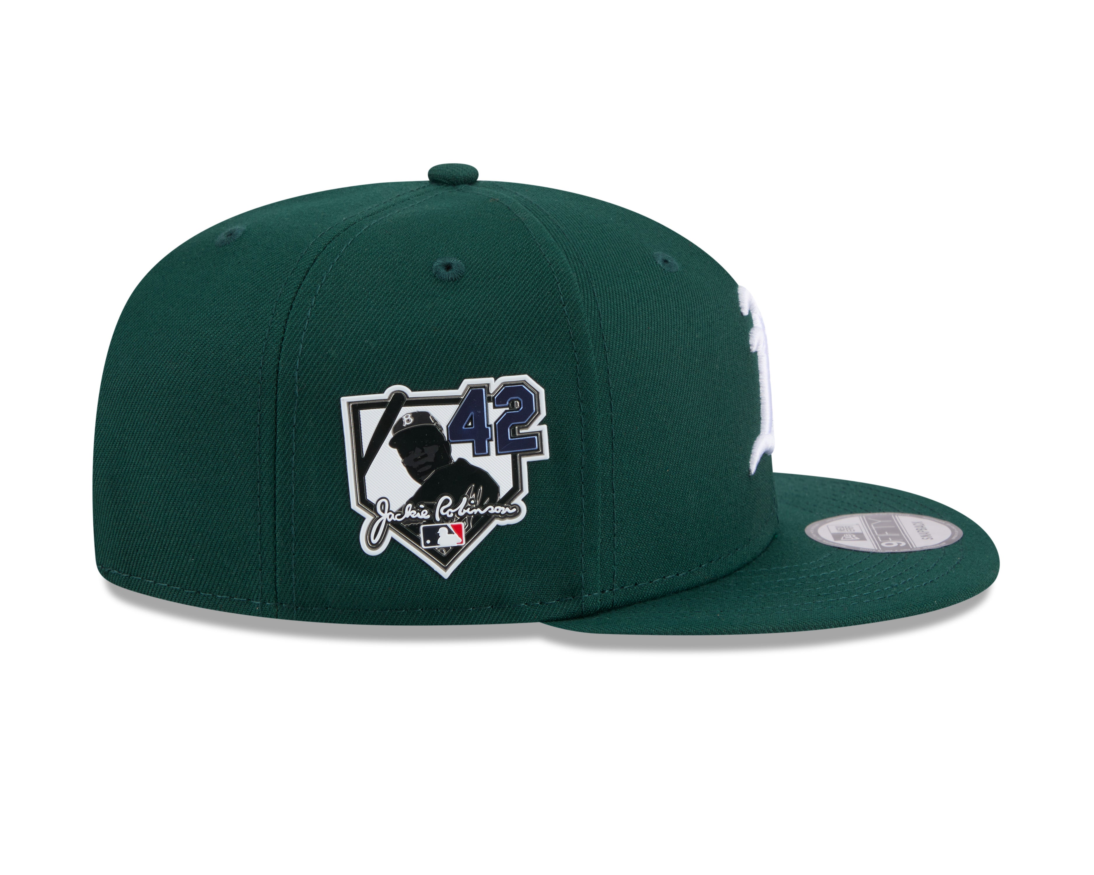 New Era 9FIFTY snapback cap med Oakland Athletics logo, vises fra højre side.