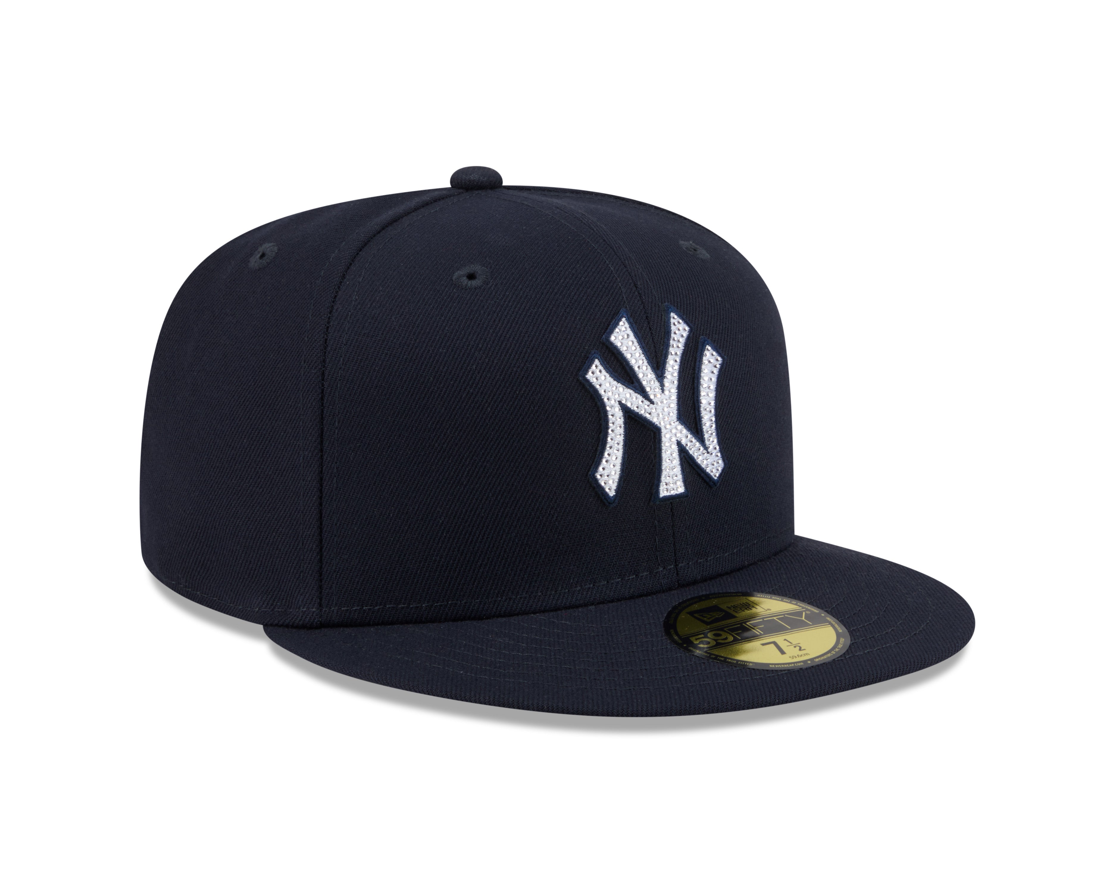 New Era 59FIFTY fitted baseballkasket med rhinestone badge og New York Yankees logo, sort med detaljer.