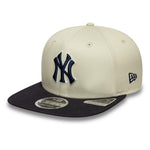 New Era 9FIFTY original fit New York Yankees cap med Cooperstown WS patch i chrome og navy farver, justerbar snapback.