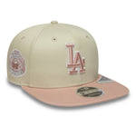 New Era 9FIFTY Los Angeles Dodgers cap med Cooperstown WS PATCH i chrome og pink farver, original fit, baseball kasket