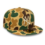 Ny Era 59FIFTY fitted kasket med beige camo print og New York Yankees logo, stilfuld og komfortabel cap.