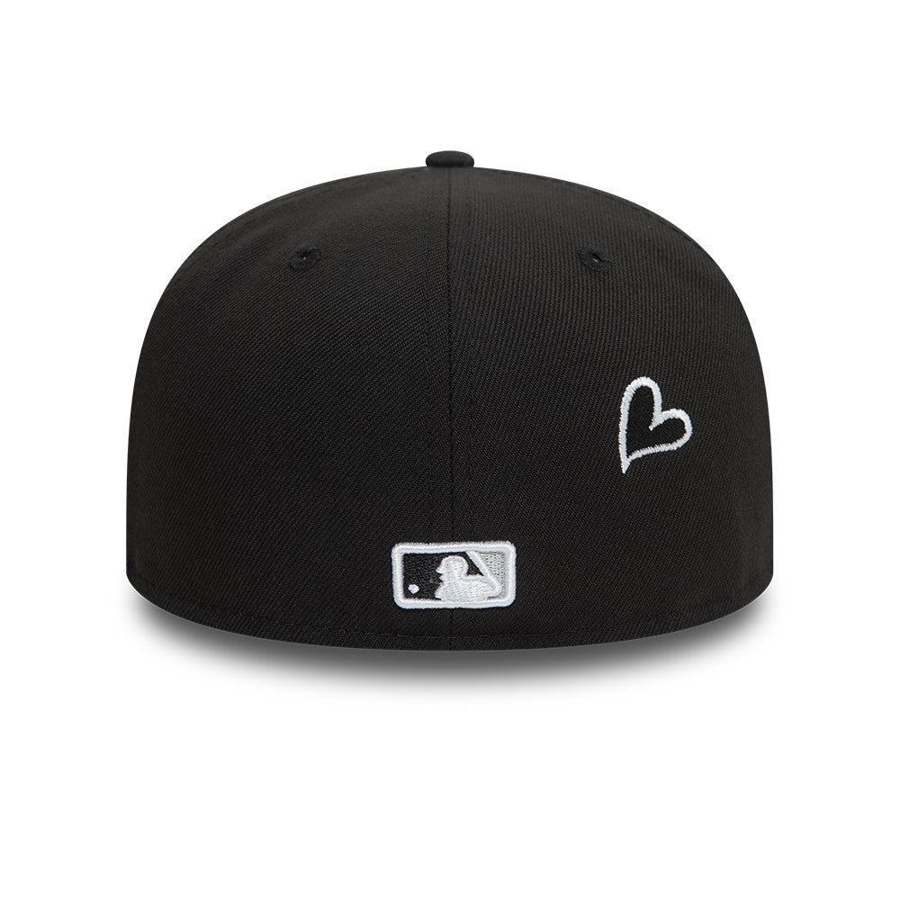 New Era - 59FIFTY Fitted Cap - Chicago Black Sox - HEART ICON - Black/White - Headz Up 