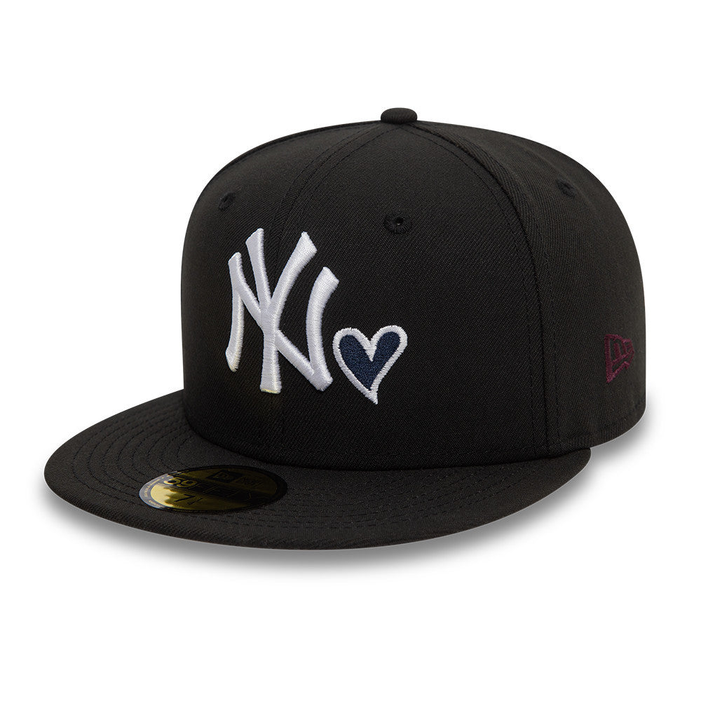 New Era - 59FIFTY Fitted Cap - New York Yankees - HEART ICON - Black/White - Headz Up 